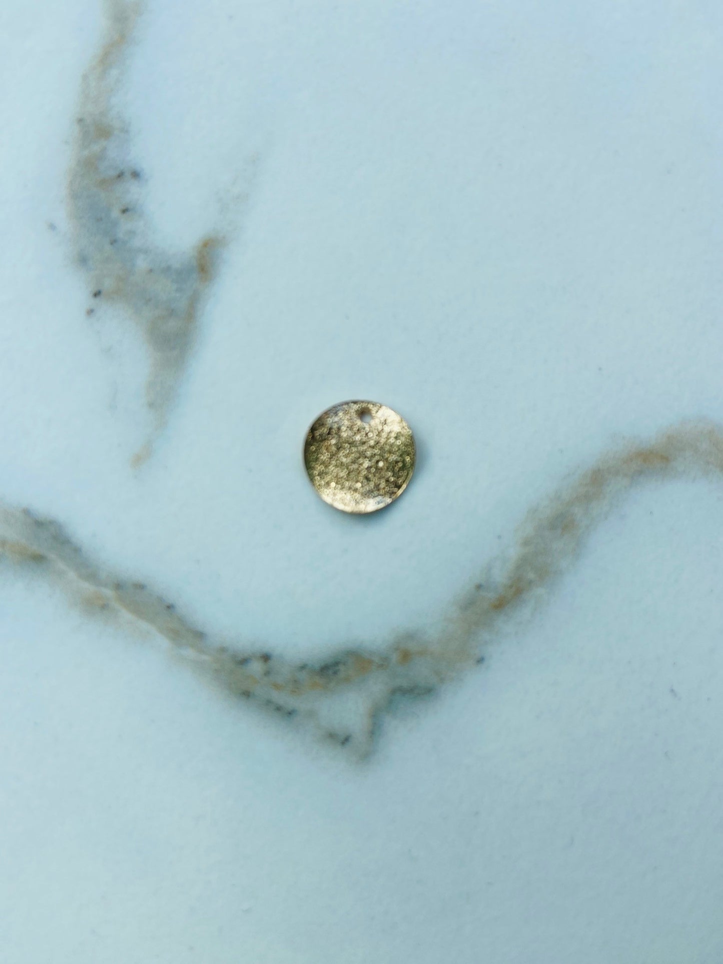 Bedel rond sandy gold