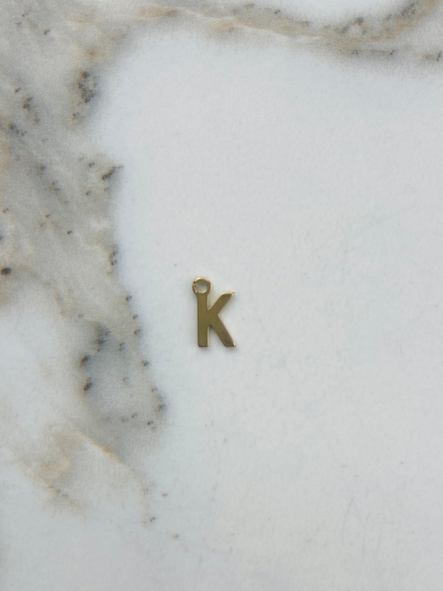 Bedel letter K goud