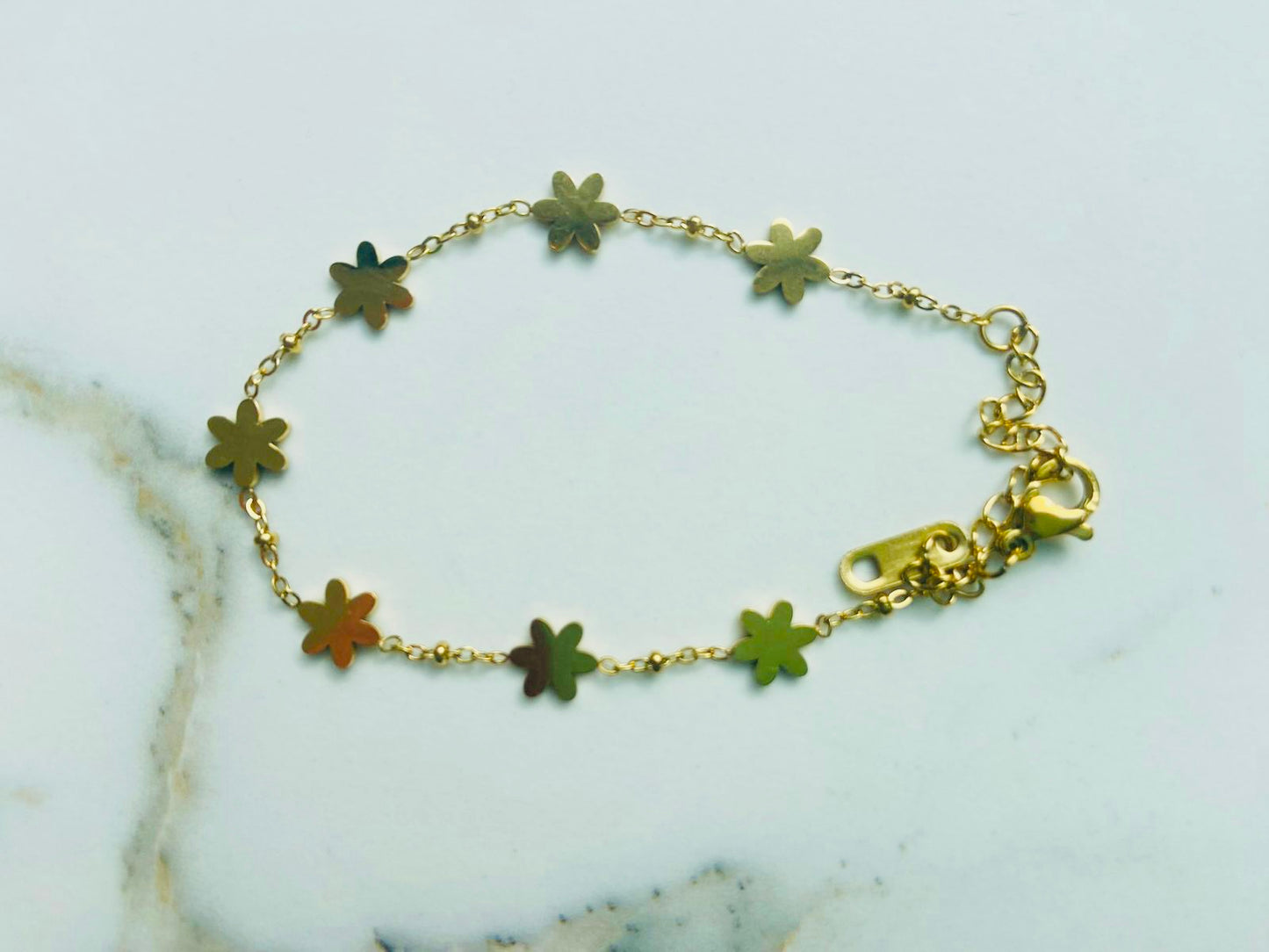 Armband bloemen goud